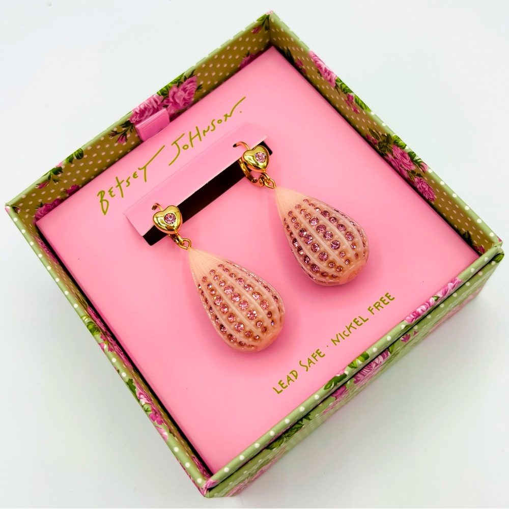 Betsey Johnson CRYSTAL TEAR LEVER EARRINGS PINK - Picture 3 of 7